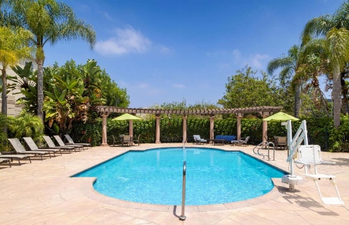 Hilton Garden Inn LAX/El Segundo image 3